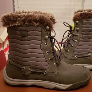 Sperry boots